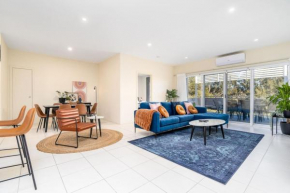 Captivating 3BR 2BA APT close to Shopping